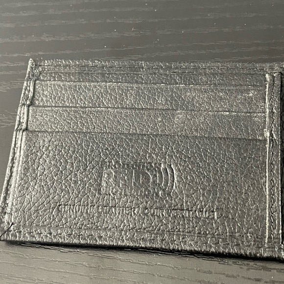 Calvin Klein RFID Leather Card Holder - Picture 6 of 6